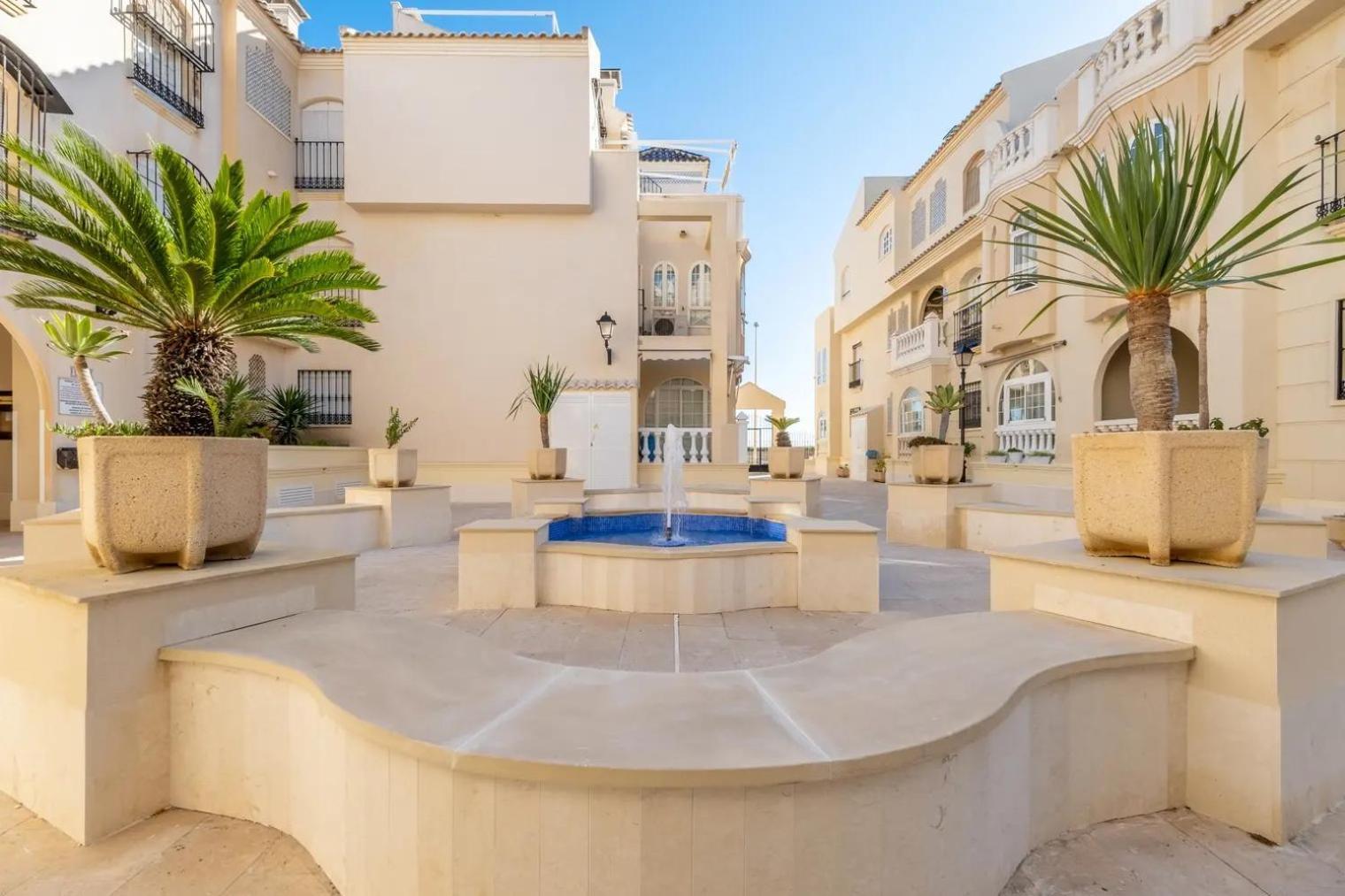 Amazing Penthouse On The Beach, Sea Views, Wifi, Airconditioning And Parking Torrevieja Esterno foto