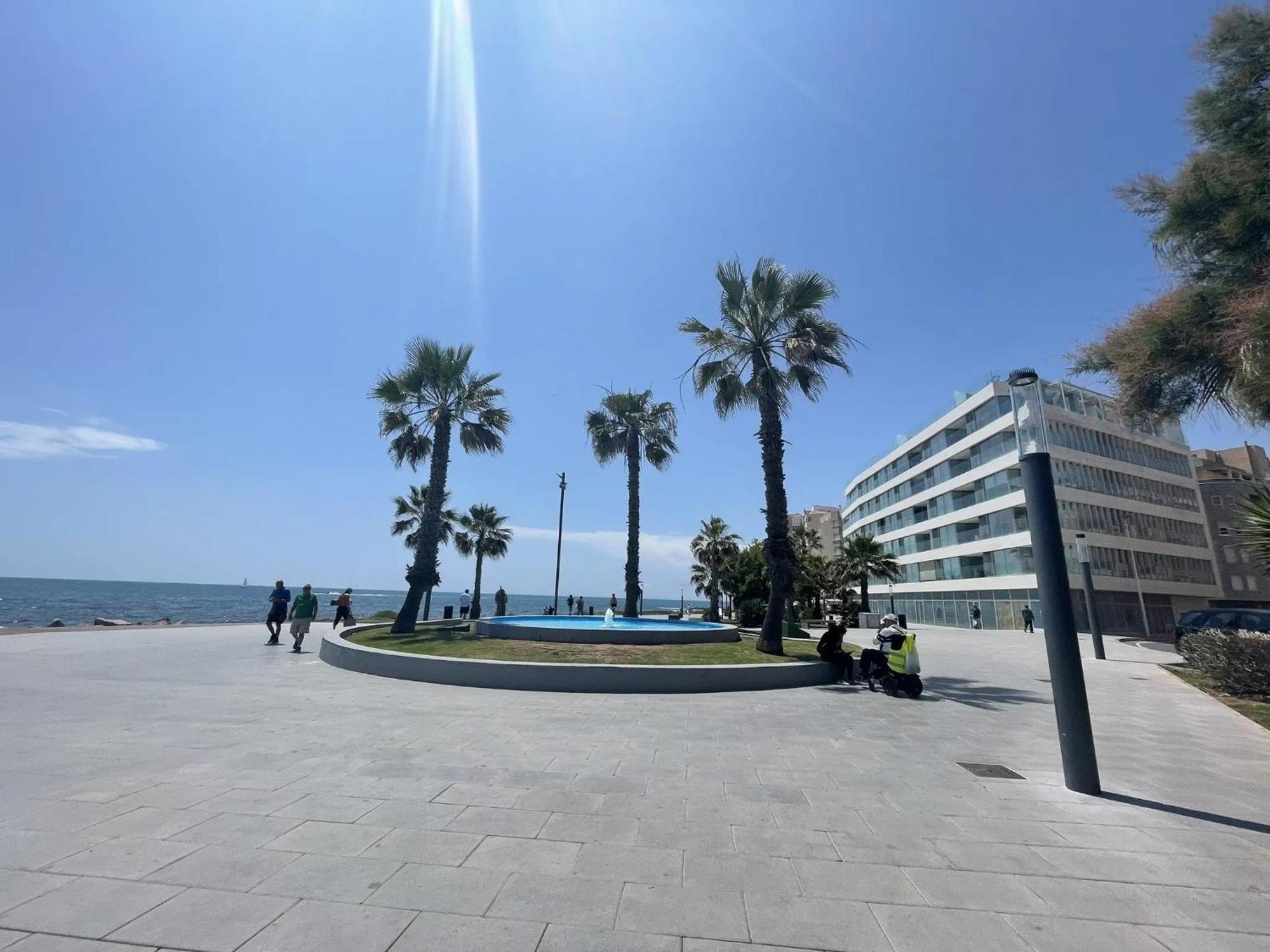 Amazing Penthouse On The Beach, Sea Views, Wifi, Airconditioning And Parking Torrevieja Esterno foto