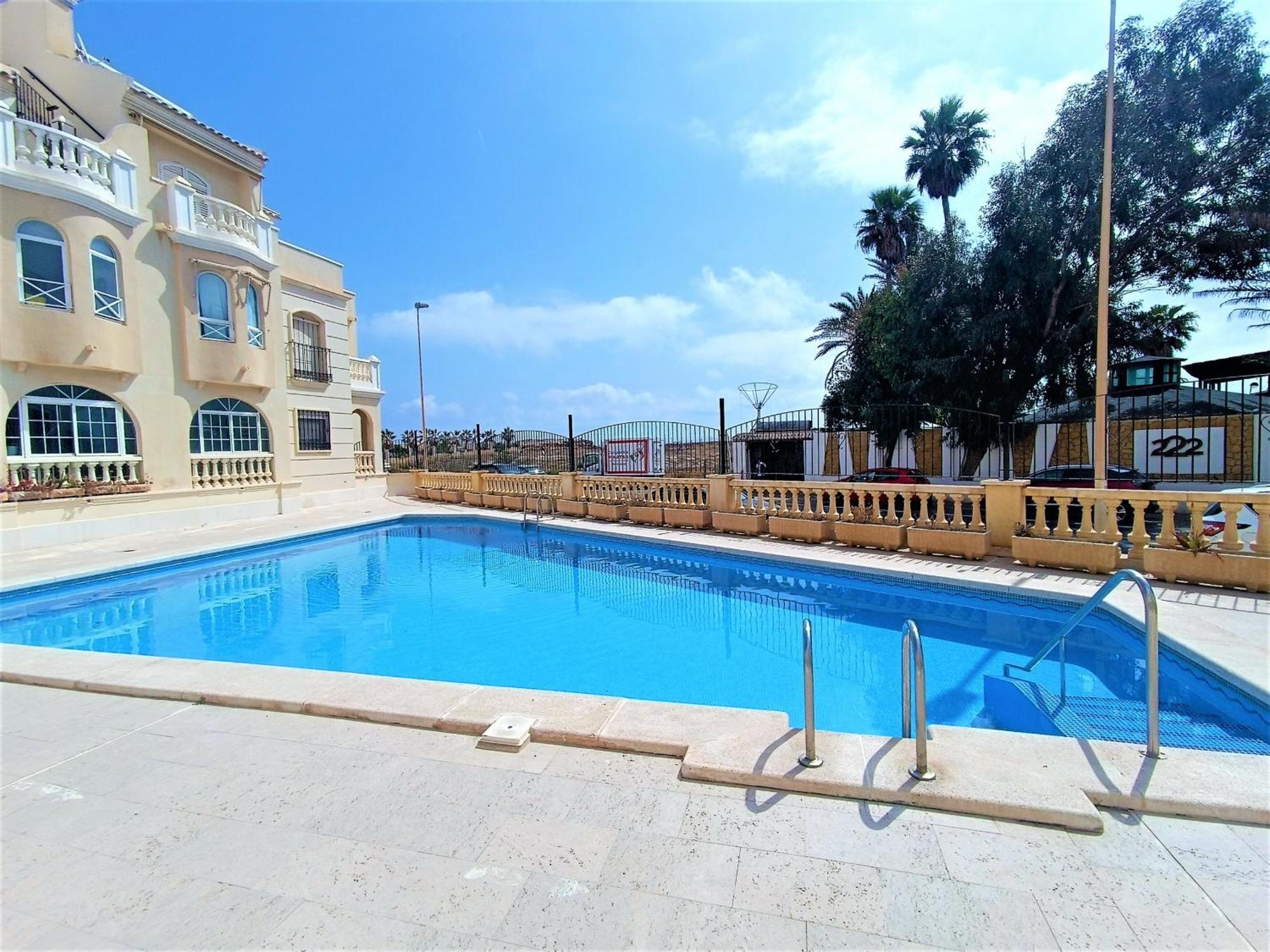 Amazing Penthouse On The Beach, Sea Views, Wifi, Airconditioning And Parking Torrevieja Esterno foto